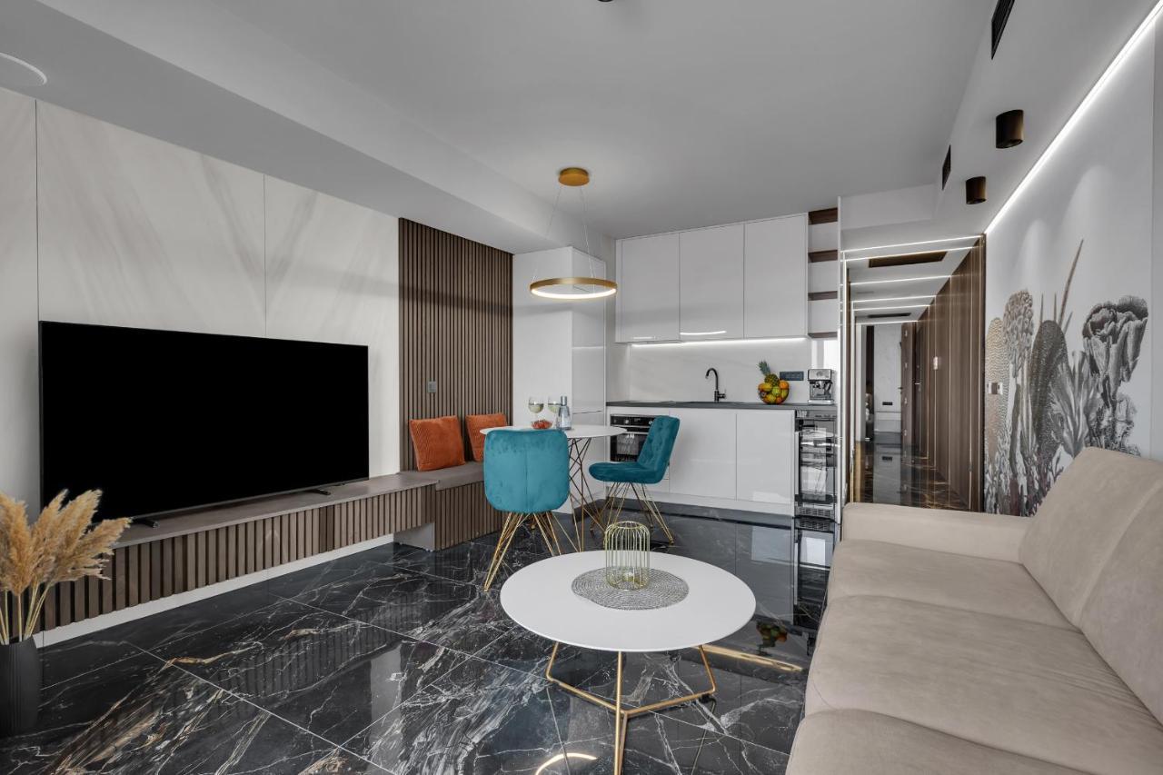 Lux Dolce - Private Hottub Appartement